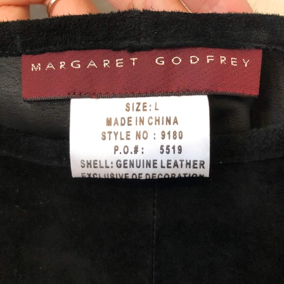 ❌SOLD❌MARGARET GODFREY Embroidered Leather Poncho Size L - Picture 5 of 6